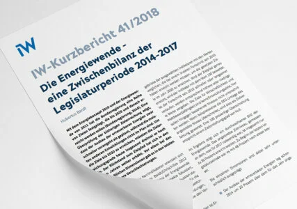 Deckblatt zum IW Kurzbericht Zwischenbilanz zur Energiewende