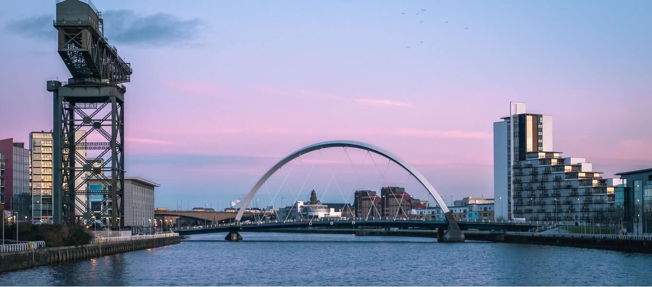 Brücke in Glasgow einer Net Zero City