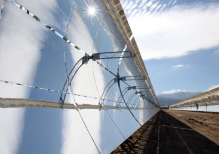 Solarthermie: Sonnenkraft, die auch nachts Strom erzeugt