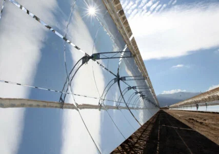 Solarthermie: Sonnenkraft, die auch nachts Strom erzeugt