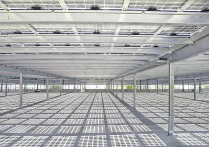Innovative Solaranlage ersetzt Dachziegel