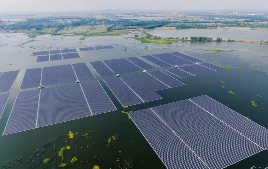 RWE_enformer_Floating Solar_Huainan_885x560