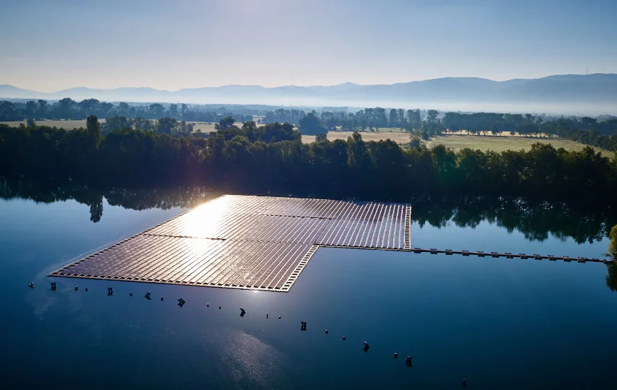 RWE_enformer_Floating Solar_Ossola_885x560