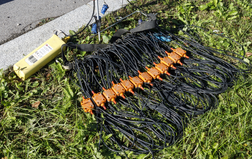 Kabel für Seismische Messungen in Wien
