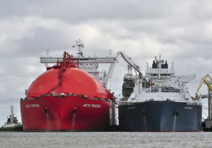 Spezialschiffe versorgen Deutschland ab dem Winter mit Gas