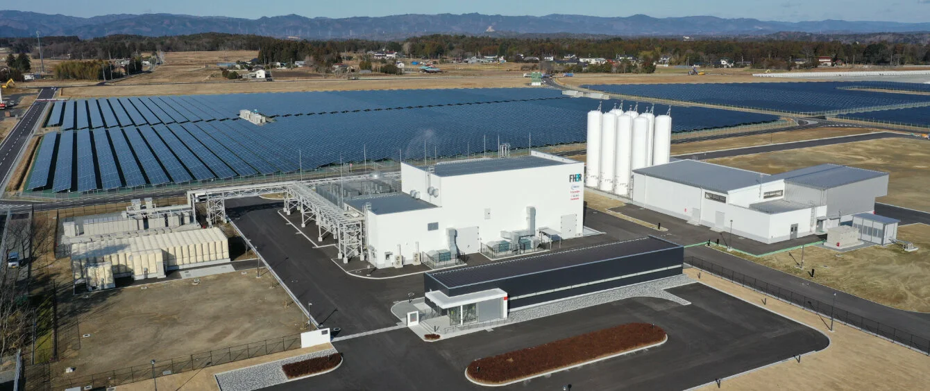 Wasserstoffherstellung in Fukushima mit grünem Strom aus Solaranlagen