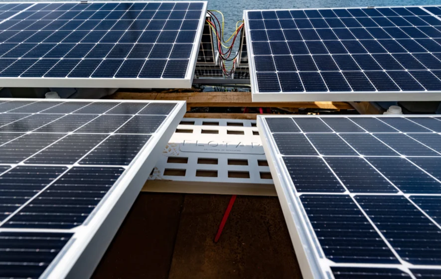 RWE_enformer_Bildergalerie_floating solar amer_Bild8mt