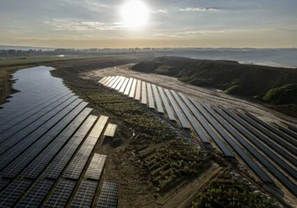 rwe-indeland-solarpark-rheinisches-revier-erneuerbare