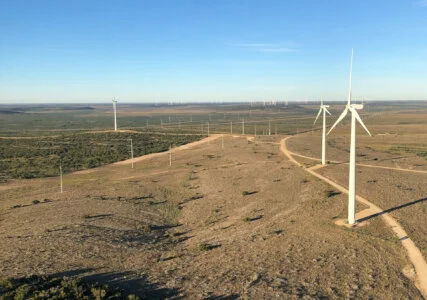Two onshore wind projects for Queensland